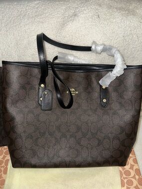 Coach Brown Signature Tote with Black Trim and Wristlet